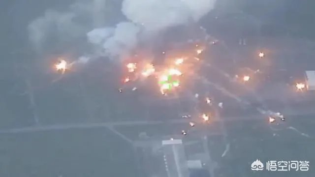 乌大型军火库就爆炸了