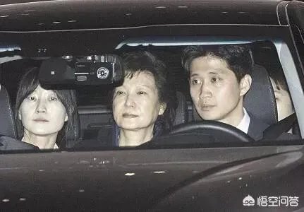 朴槿惠一审将电视直播，那么她会出庭受审吗？