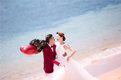 潍坊婚纱摄影攻略    5个流程让你轻松拍婚纱照