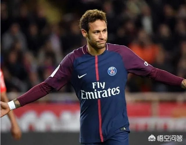 作为梅西和C罗之后的最强者,26岁的内马尔和26岁的亨利谁更厉害?