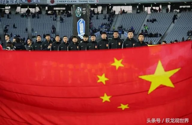 韦世豪为国足闪电破门，却被换下，里皮葫芦里卖的是什么药？