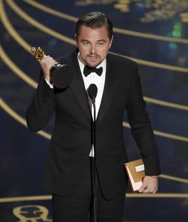 莱昂纳多·迪卡普里奥为什么叫小李子