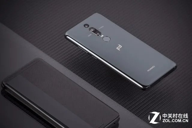 华为MateRS保时捷设计 这样才能