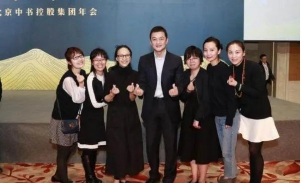 怎样从心理学角度看王菲和李亚鹏8年感情？