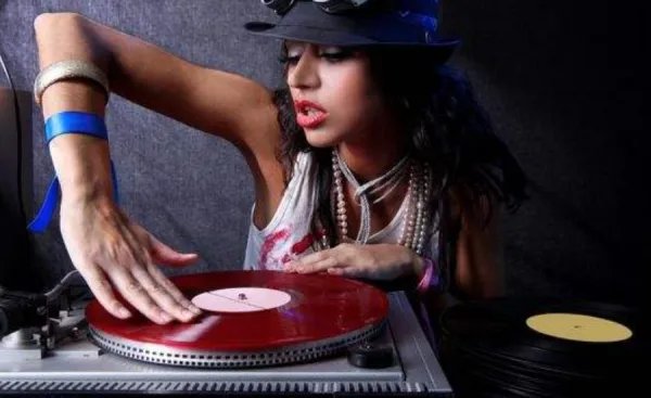 有什么好听的DJ歌曲推荐?