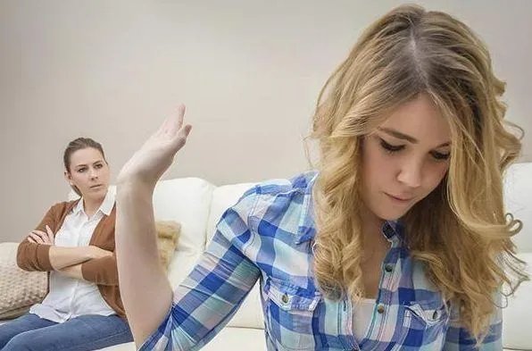 对于叛逆期的中小学生进入封闭学校是否有用?