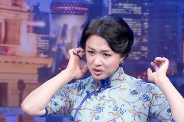 金星节目中怒斥烧饼没规矩，德云社出来的就真没规矩吗？