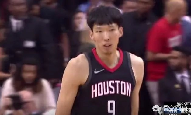 周琦职业生涯第一场季后赛得到2分1篮板怎么评价？