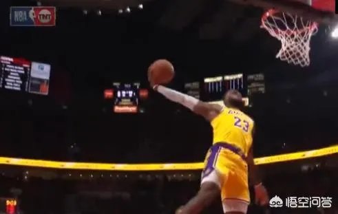 10月19日湖人119-128输给开拓者，詹姆斯首秀26分12篮板，却有6失误，你怎么看？