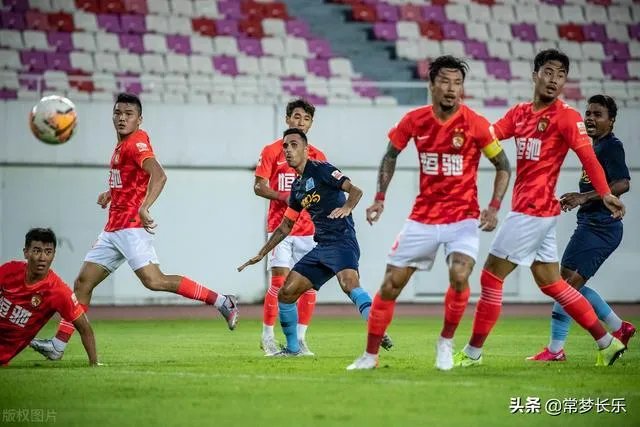 中超第二轮马上就要开踢了,你觉得“广州德比”谁会笑到最后?