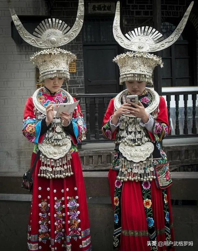 中国那个少数民族服装最好看